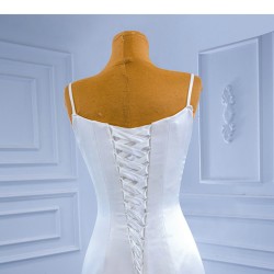 Customized White Wedding Dresses Ruffled White Bride Dresses Spaghetti Strap Formal Wedding Gowns