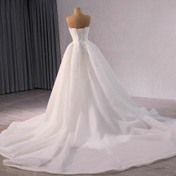 Lace Appliques Wedding Dress 2024 New Sleeveless Sexy Sweetheart Neck Bride Dress Princess Wedding Gowns