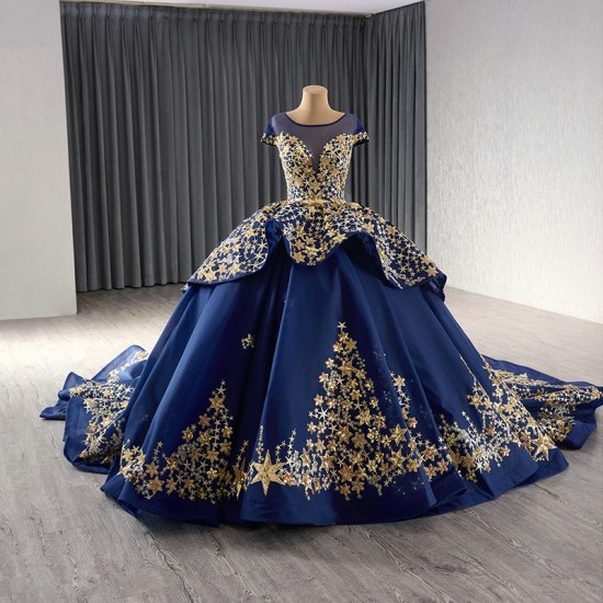 Luxury Champagne Quinceanera Dresses Appliques Cape Sleeve Birthday Sweet 16 Dress Sequ Ball Gown Vestidos De 15 Anos