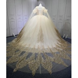 Off Shoulder Champagne Quince Dress Lace Appliques Vestidos De 15 Anos Sweetheart Neck Sweet 15 Gowns With Cape