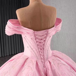 Off Shoulder Pink Quinceanera Dress 2024 Sweet 15 16 Dresses Ball Gown Beaded Sweetheart Party Gown