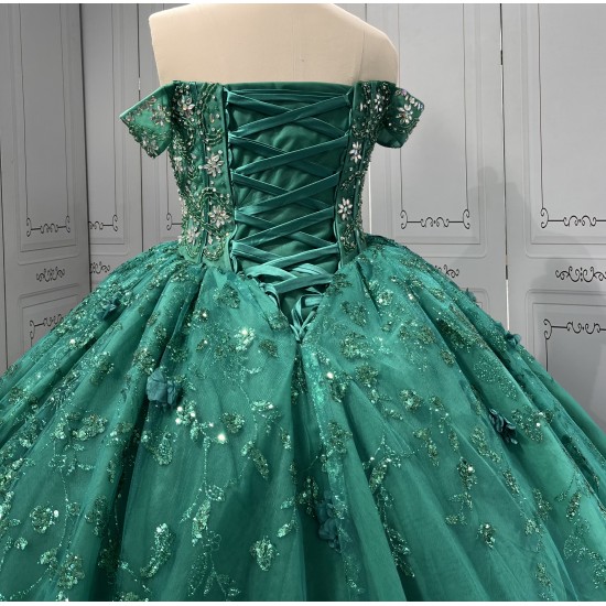 Off The Shoulder Green Quinceanera Dresses Ball Gown Tulle Appliques Tiered Vestidos De XV Anos