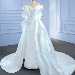 Simple White Wedding Dresses Satin Off Shoulder Bridal Dress Sweep Train 2024