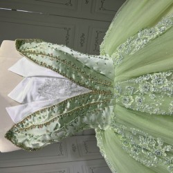 Sleeveless Sage Green Quince Dress Strapless Vestidos De XV Anos Lace Appliques Sweet 15 Gowns