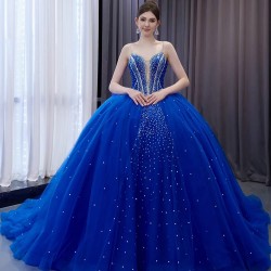 Spaghetti Strap Blue Quinceanera Dresses Sweet Ball Gown Evening Dress Beaded Sleeveless Quinceanera Gown