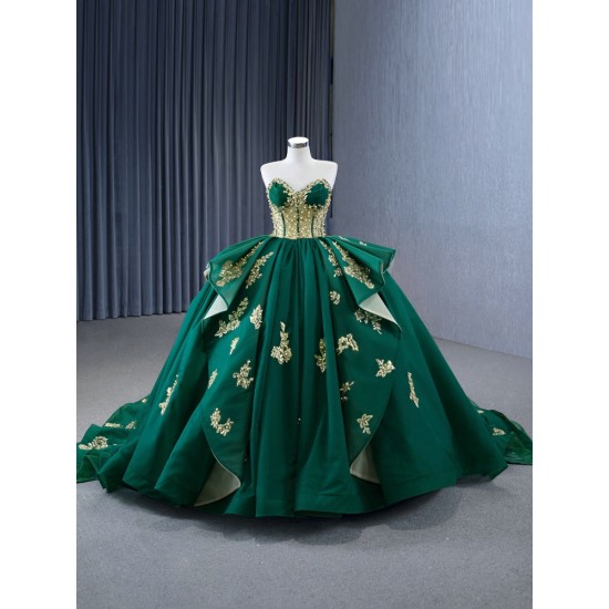 Strapless Emerald Green Vestidos De XV Anos Tiered Quinceanera Dress Gold Lace Appliques Sweet 15 Gowns