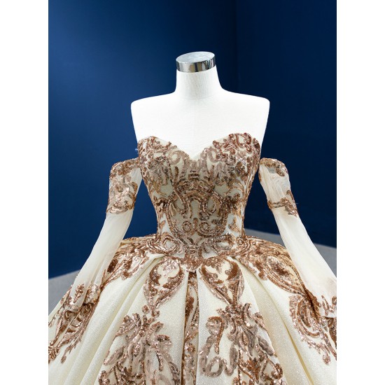 Sweetheart Neck Champagne Quinceanera Dresses Ballgown Corset Lace up Closure Vestidos De 15 With Detachable Sleeve